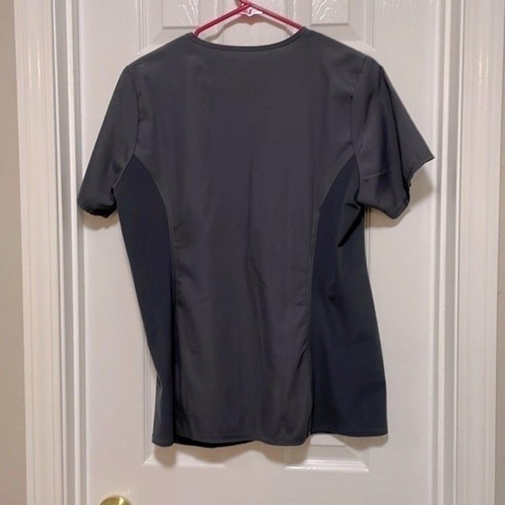 Cherokee Flexibles Scrub Top Size Small Pewter Gray Mock Wrap V Neck 2824 - Picture 9 of 9